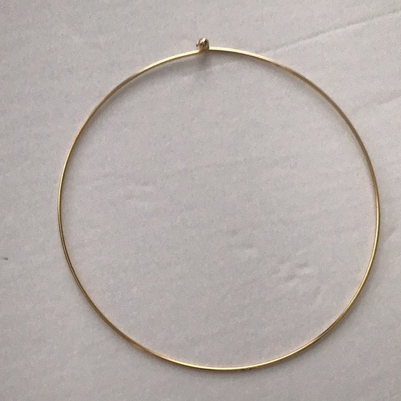 Jewelry - Goldtone Necklace Charm Holder